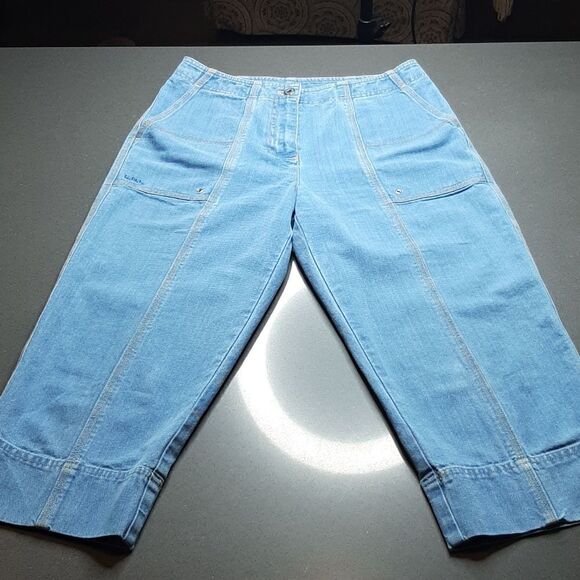 Ralph Lauren Light Blue Capris - Picture 1 of 13